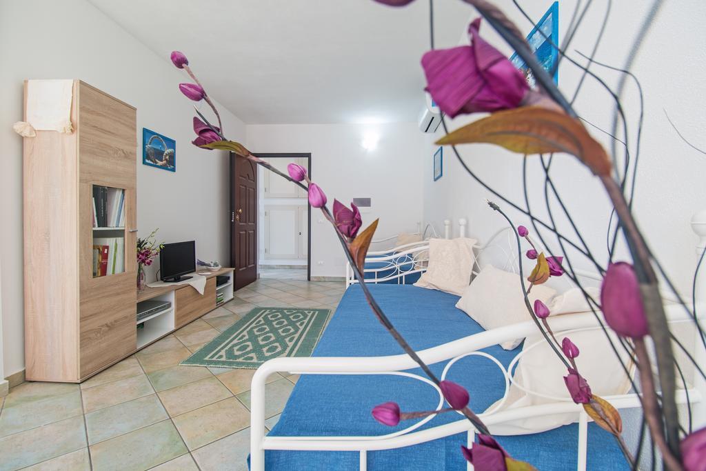 Residenza Maria Antonia - Private Apartment Orosei Exteriér fotografie