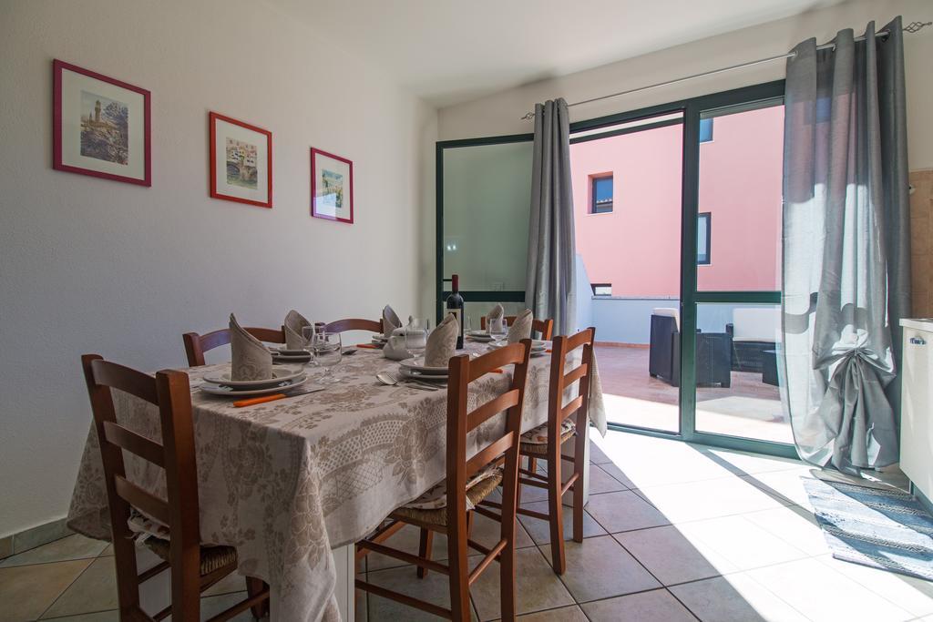 Residenza Maria Antonia - Private Apartment Orosei Exteriér fotografie